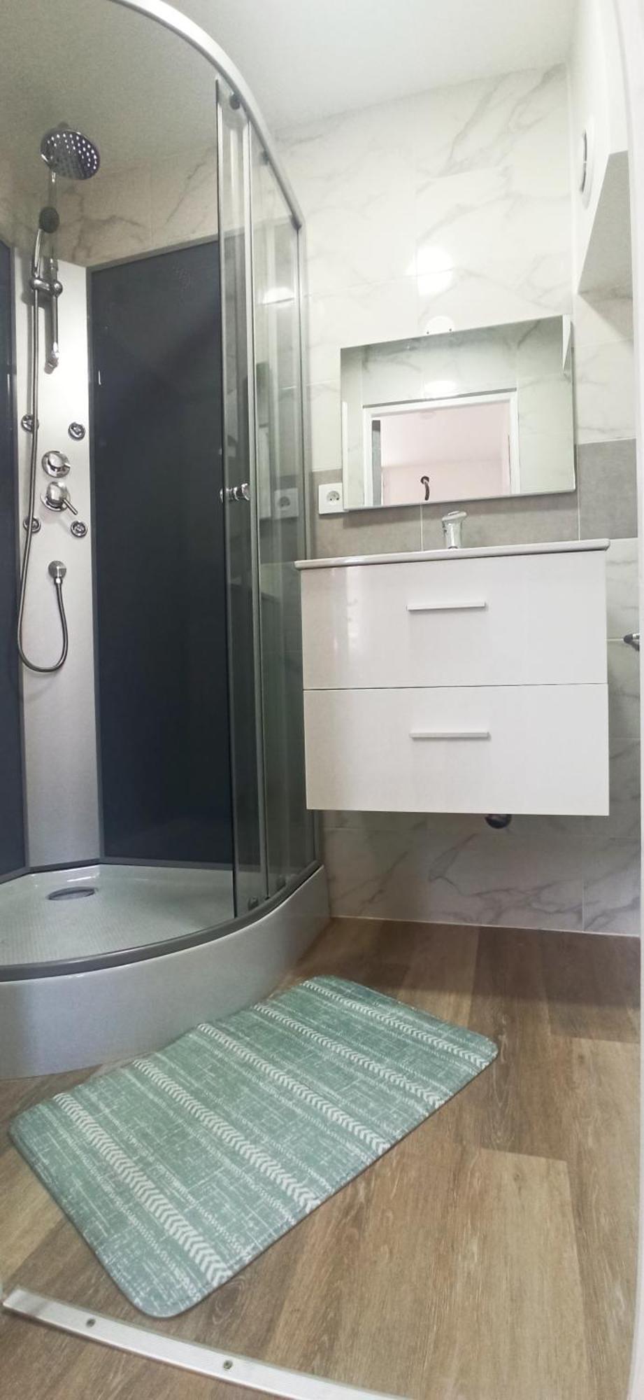 T2 Au 1er Etage Apartamento